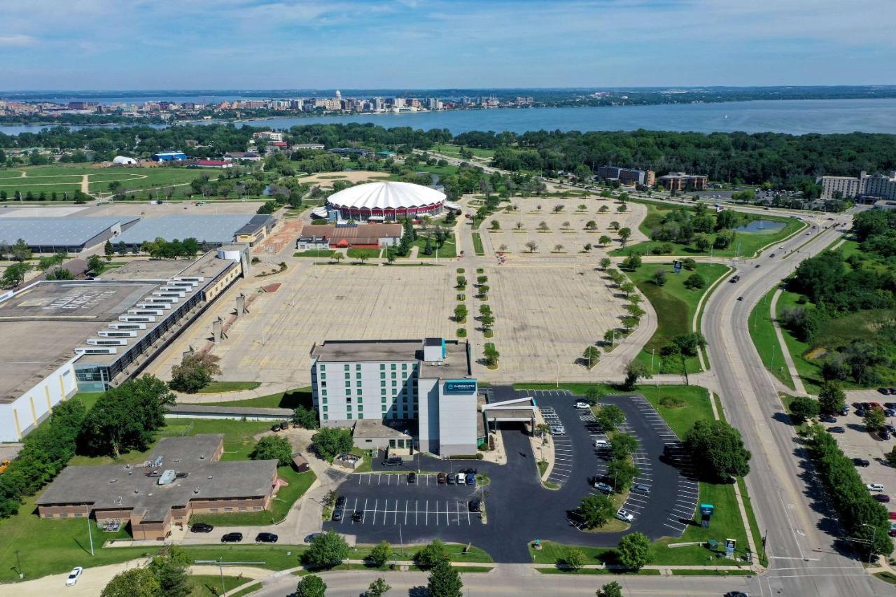 Clarion Suites At The Alliant Energy Center Мадисон Экстерьер фото